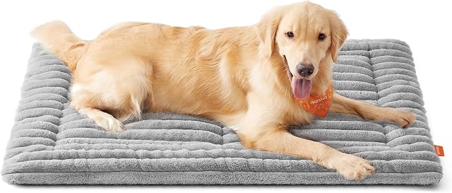 Feandrea Dog Bed Mat, XL, 105 x 70 cm, Pet Blanket for Dogs and Cats, Machine Washable Warm Pet Mattress, Dove Gray UPPB044GD01