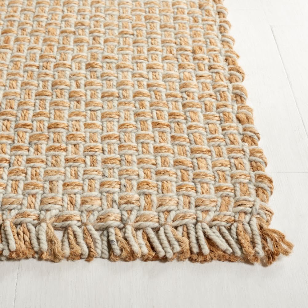 SAFAVIEH Area Rug 8x10 - Natural Fiber Collection - Large - Natural & Ivory, Handmade Wool & Jute, Farmhouse Style, Ideal for Living Room, Bedroom, Dining Space (NF818A)