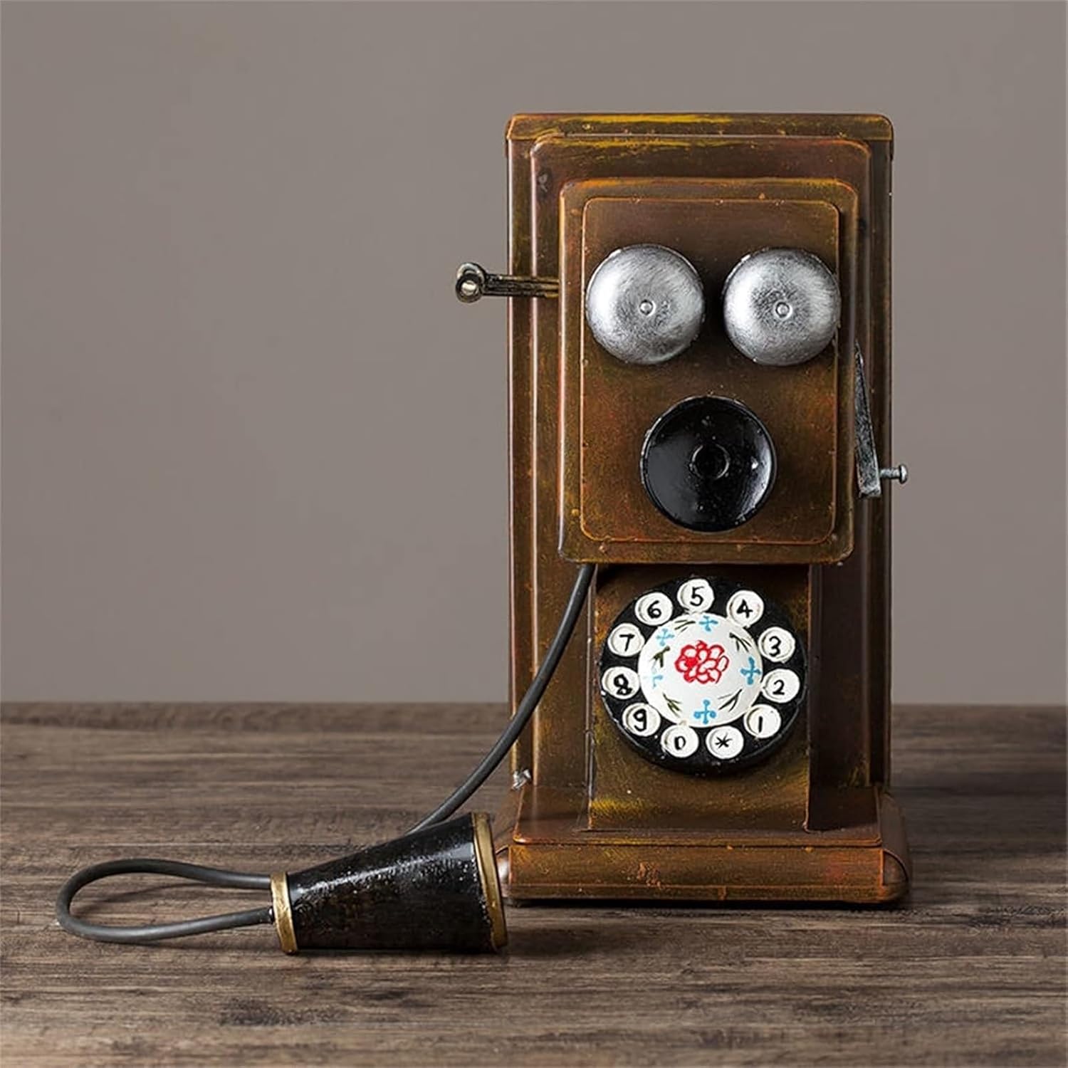 Retro Telephones Ornament,Vintage Telephone Model, Vintage Antique Rotary Dial Earpiece Phone Brass Finish Table Decorative Telephone Ornament Home Desk Decor Ornament