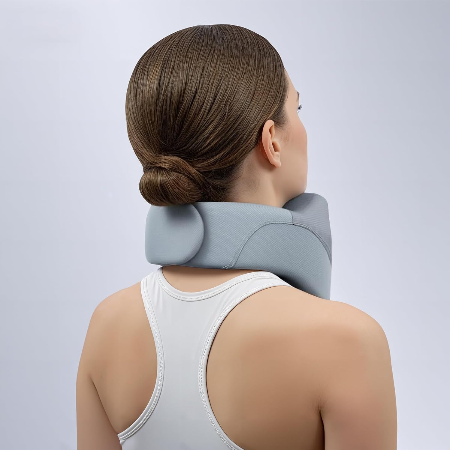 Yunari Cordless Neck Brace for Cervical Spine Posture Correction and Support, Patented Traction Device with Intelligent Adjust and Hot Compress, Neck Brace for Men and Women, （Gray, Medium）
