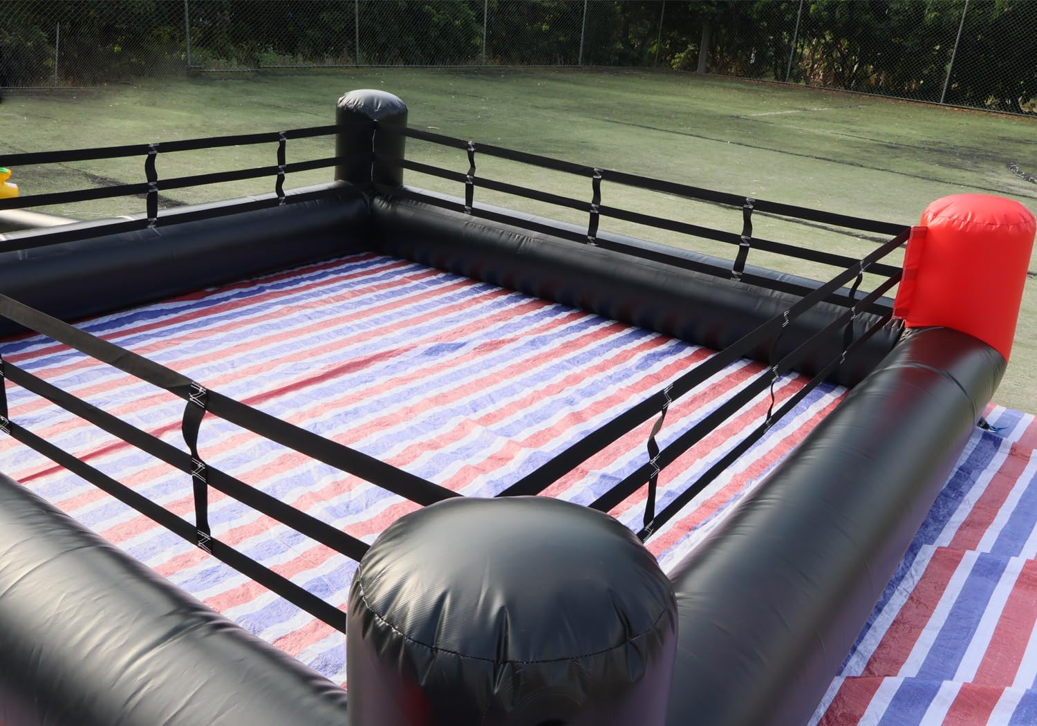 Vinfgoes Inflatable Game Interactive Inflatable Boxing Ring Sport Court Inflatable Wrestling Ring Games Joust Games Field for Kids and Adults (Blue+red, 16.5x16.5x3.7FT)