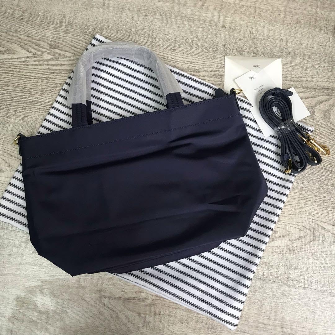 Amazon.co.jp: Anya Hindmarch アニヤハインドマーチ ショルダーバッグ