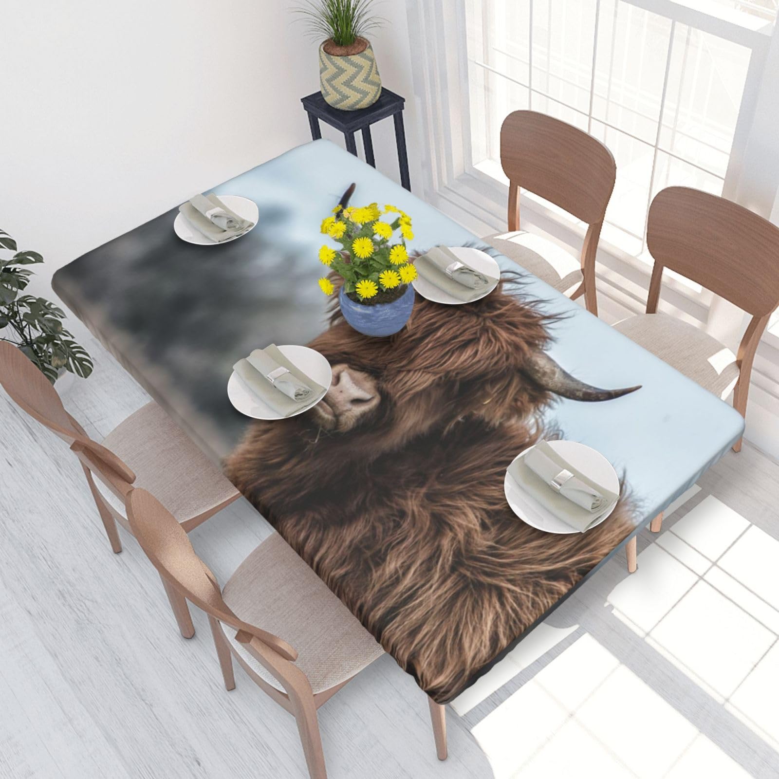 BeNtli Tablecloth,Waterproof Fitted Table Cloth Elastic Edged Table Cover 4FT for Kitchen,Highland Cow Scottish Wildlife