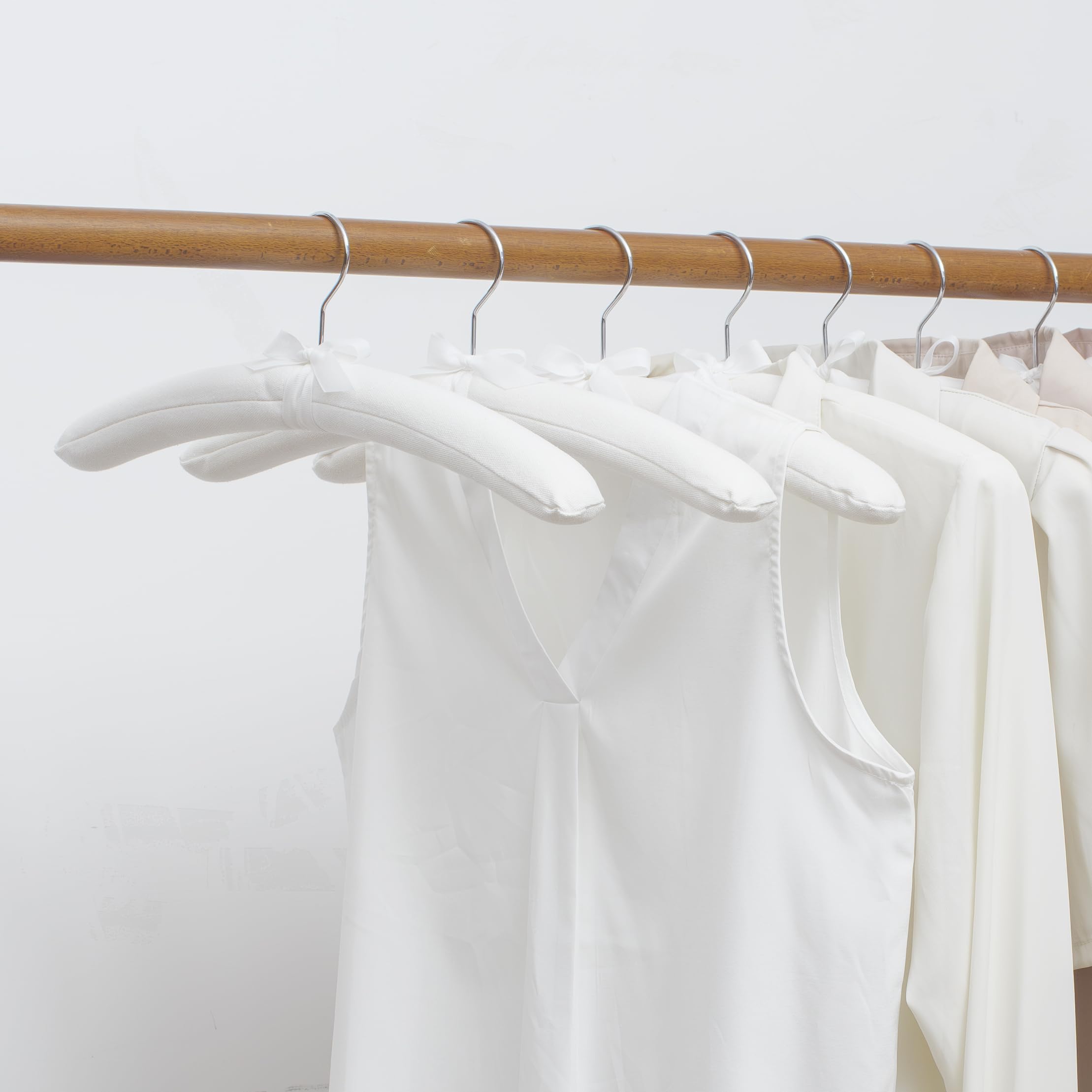 Sukkiri Homu 10-Pack Satin Padded Hangers, Extra Wide & Thick Non-Slip for Sweaters, Dresses, and Delicate Cashmere - White Finish Clothing Hangers to Protect Your Fine Garments