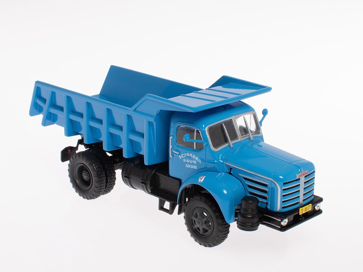 ANCIEN CAMION MERCEDES benne basculante, camion plateau années 1960