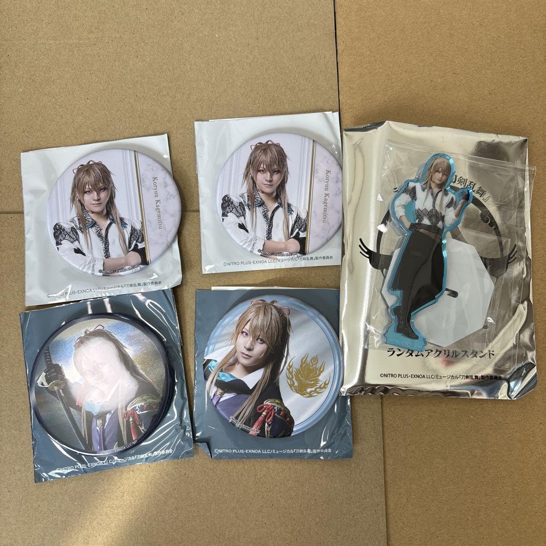刀ミュ 小竜景光 缶バッジ アクスタ アクリルスタンド