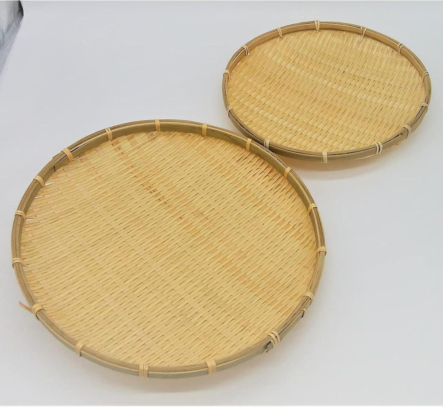 Amazon｜2個 30cm竹ざる 丸盆 目編み ざる 竹 そばザル 素麺の器 フルーツのとれ 手作業｜ざる・水切り オンライン通販