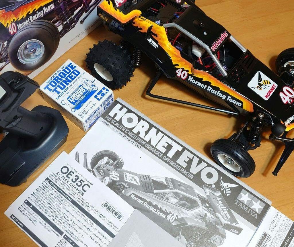 タミヤRCホーネットEVO.(LEDライト付)＆プロポ＆バッテリー充電器完成