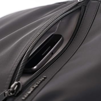 Hedgren VOGUE SMALL Backpack Rear Zip Main Access, Padded Tablet Pocket, RFID-Blocking Security, Adjustable Straps & Water-Repellent Nylon - 5.86 L (Black)