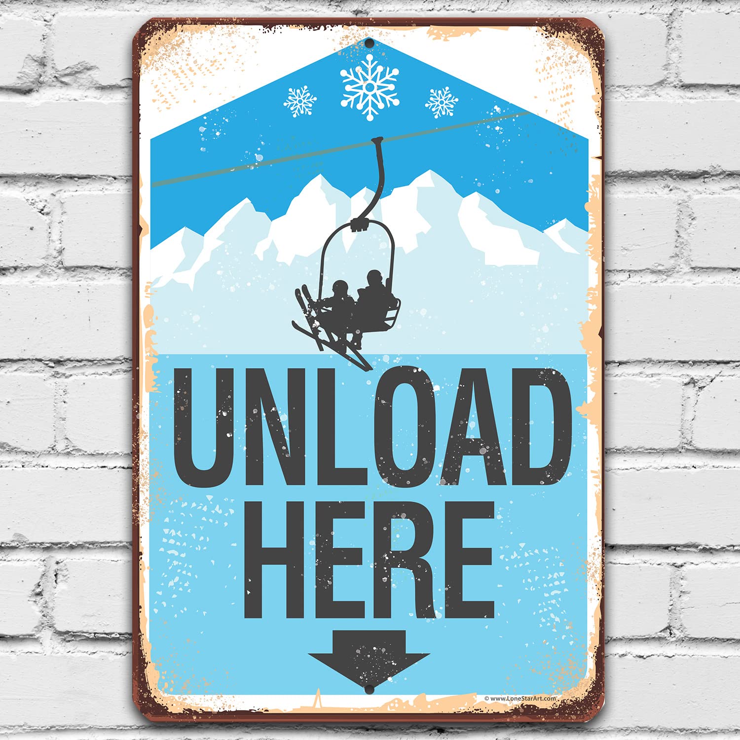 Vintage Ski Sign – Ski Lift “Unload Here” Metal Wall Art – Rustic Lodge, Condo, or Cabin Ski Decor – Indoor/Outdoor Skiing Poster for Mountain Enthusiasts
