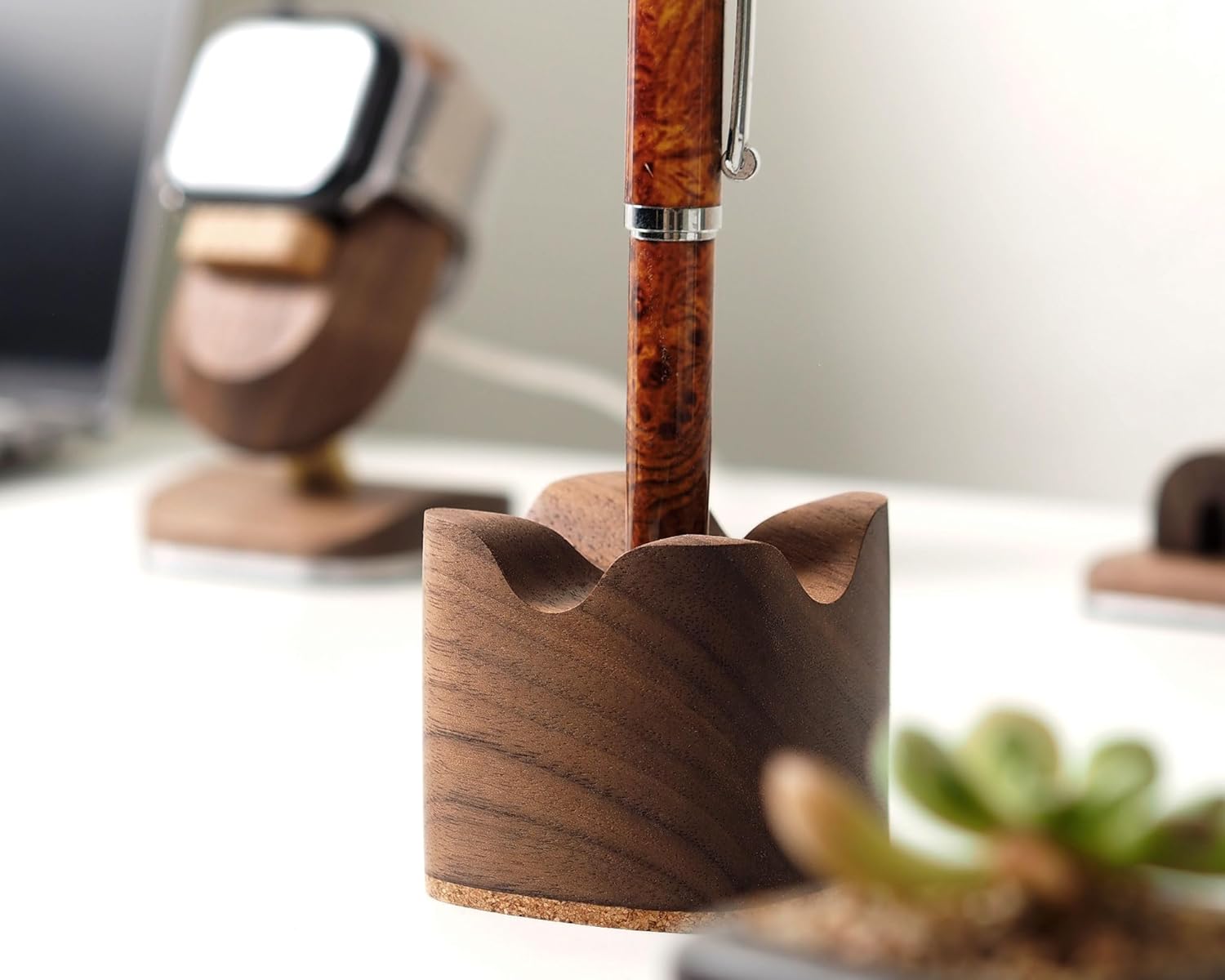 Handmade Walnut Wood Pen Holder – Desk Organizer for Office & Home | Minimalist Wooden Pencil/Tool Holder | Gift Desk Supplies