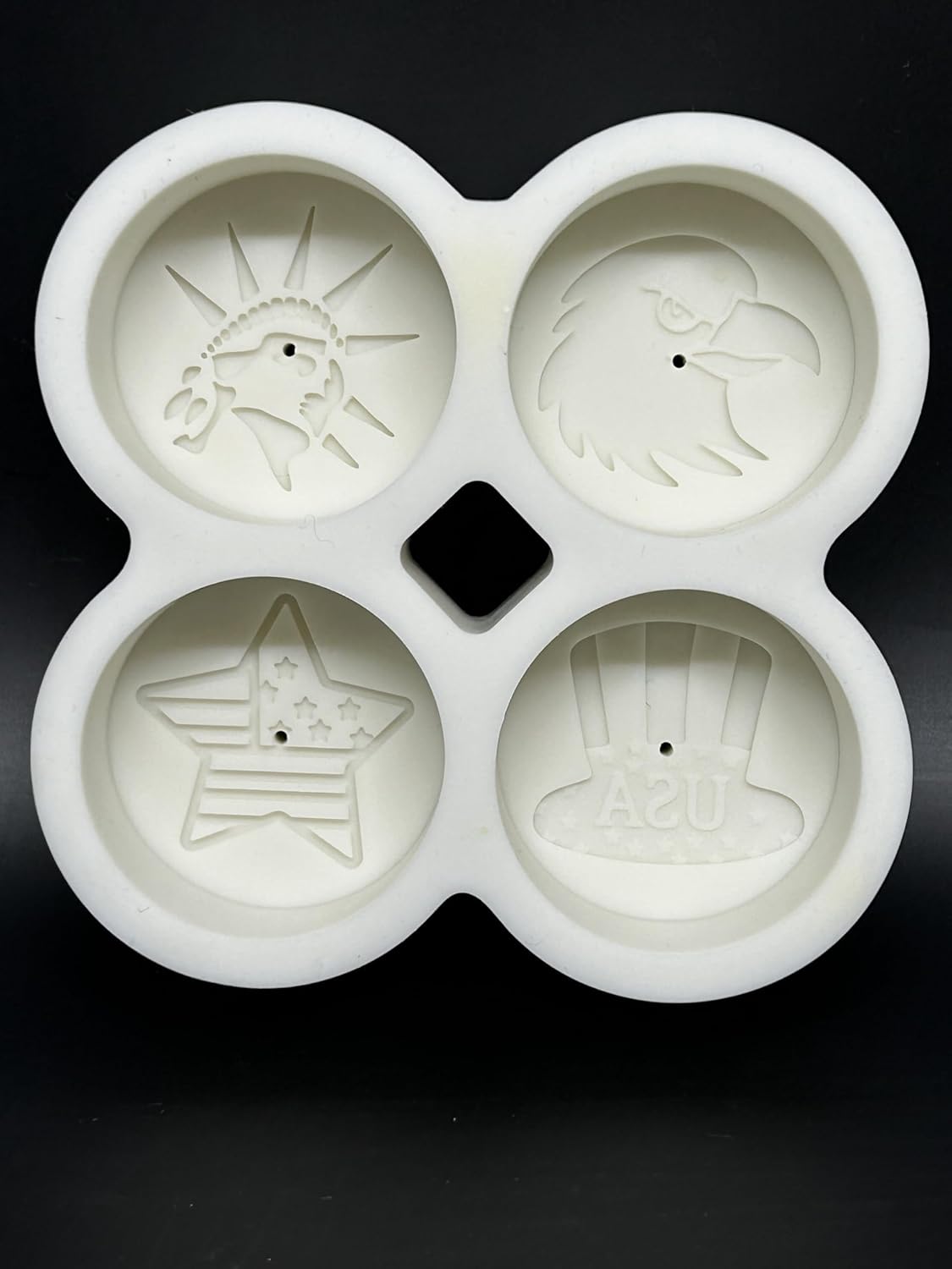 Silicone Tealight Candle Mold - Makes 4 x Tea Light Candles (Halloween Theme - Pumpkin, Witches Hat, Gravestone, Ghost)