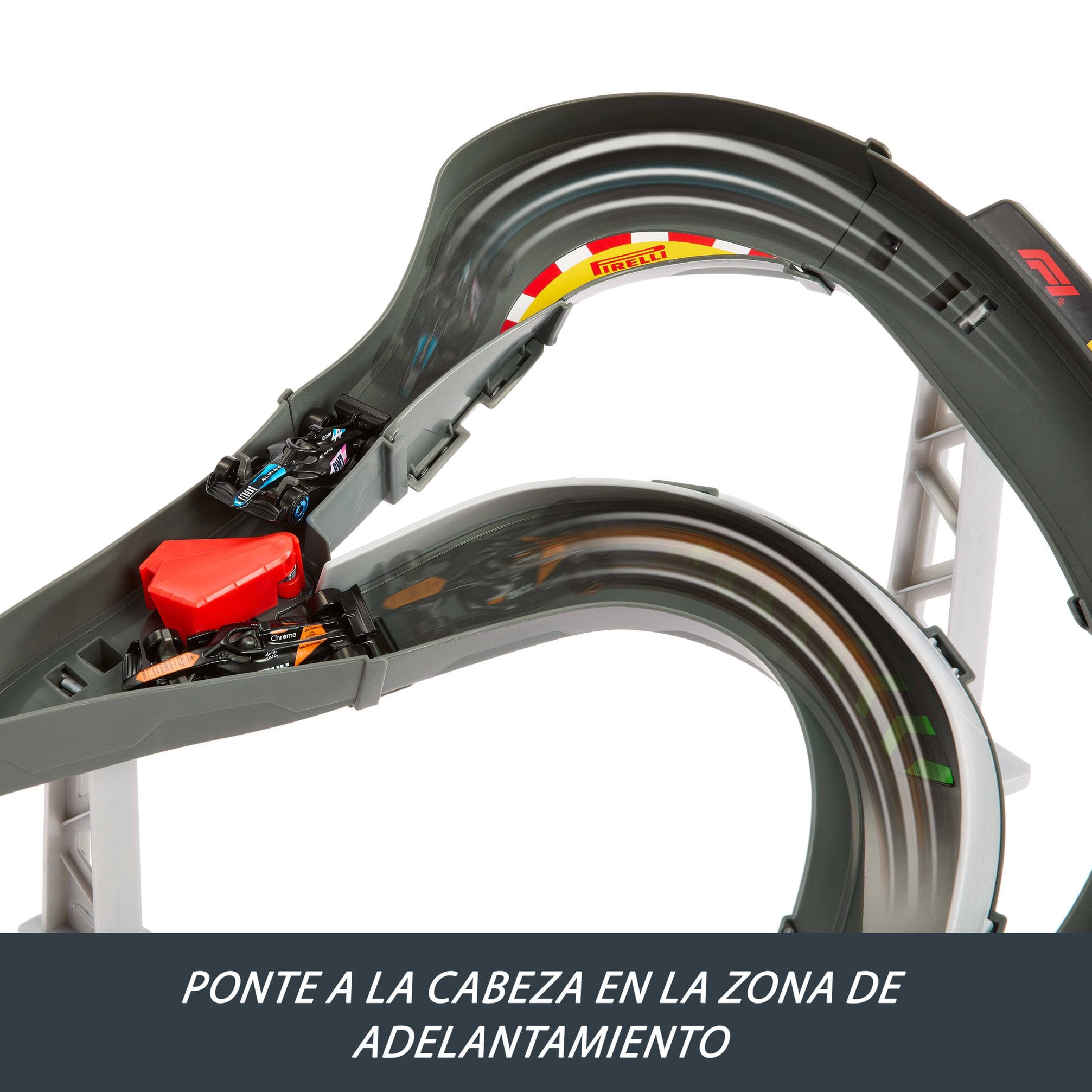 Hot Wheels Conjunto de pista coches de juguete, 3 vehículos metálicos de Formula 1 a escala 1:64: McLaren F1 Team, Alpine y VCARB, Circuito de carreras a gran velocidad uno contra uno, JDY15