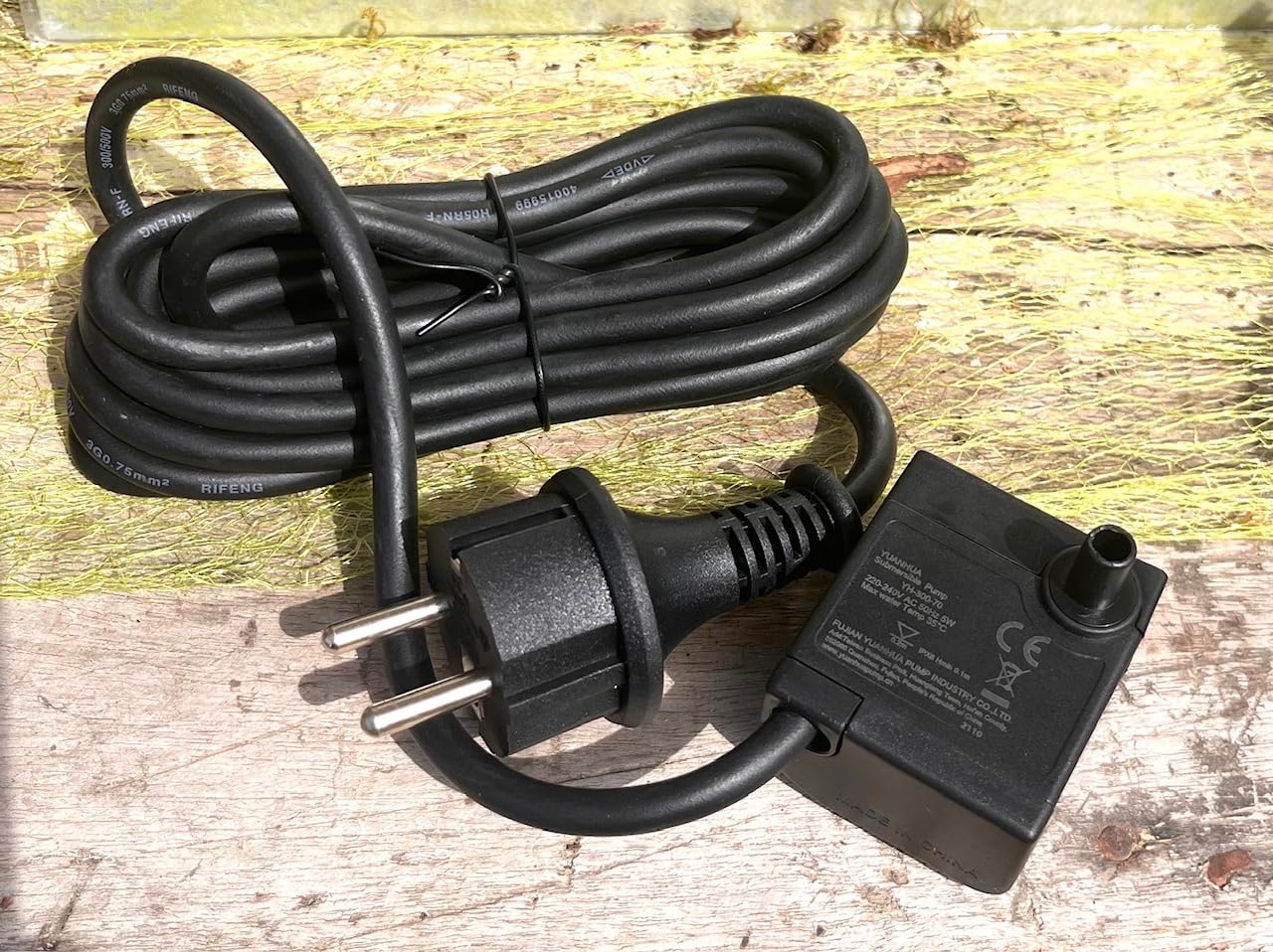 Wasserspeier Kurt, 44 cm, mit Pumpe | für Outdoor geeignet