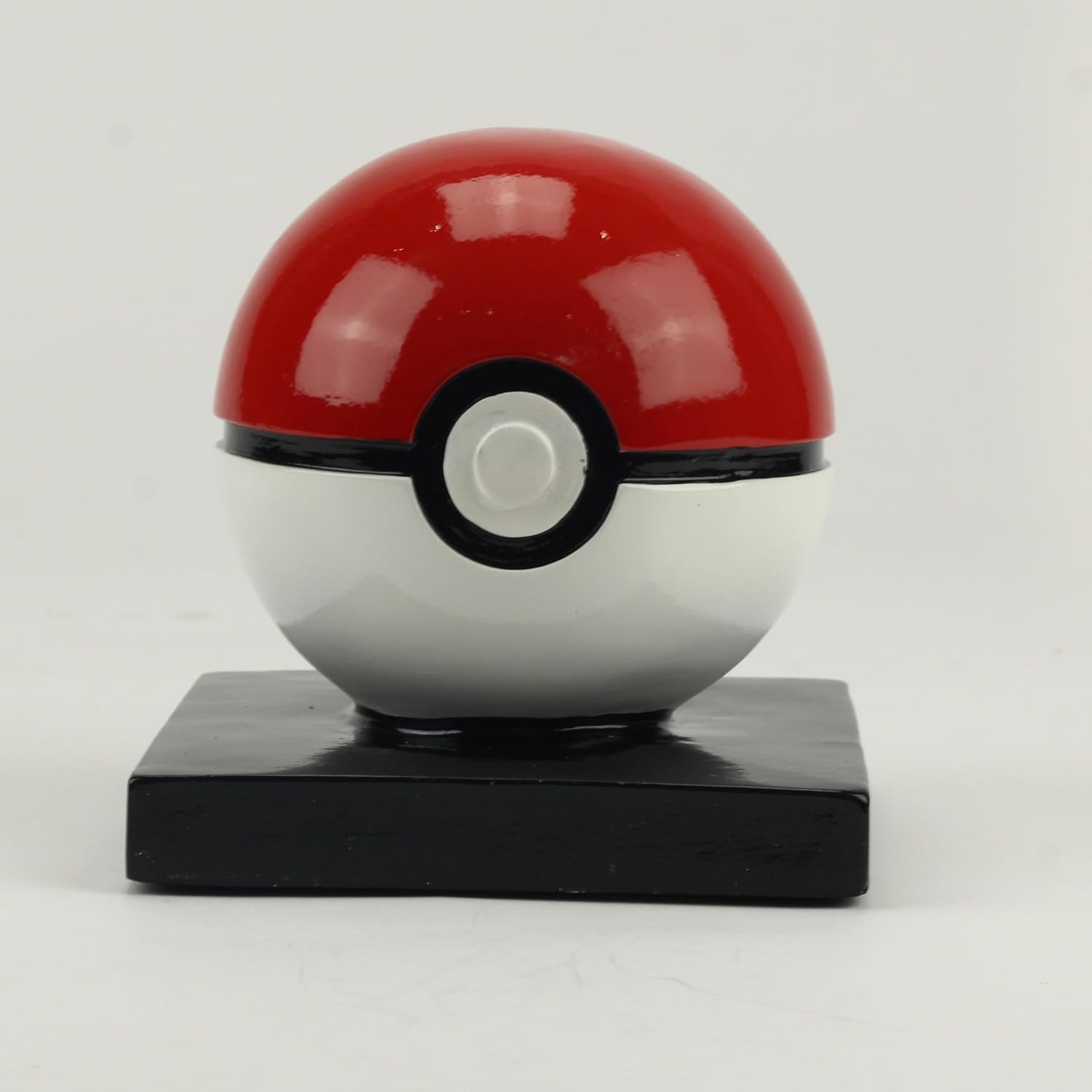 Pokémon Resin Money Box, Pokeball Design, Opening at The Base, Red (CyP Brands)