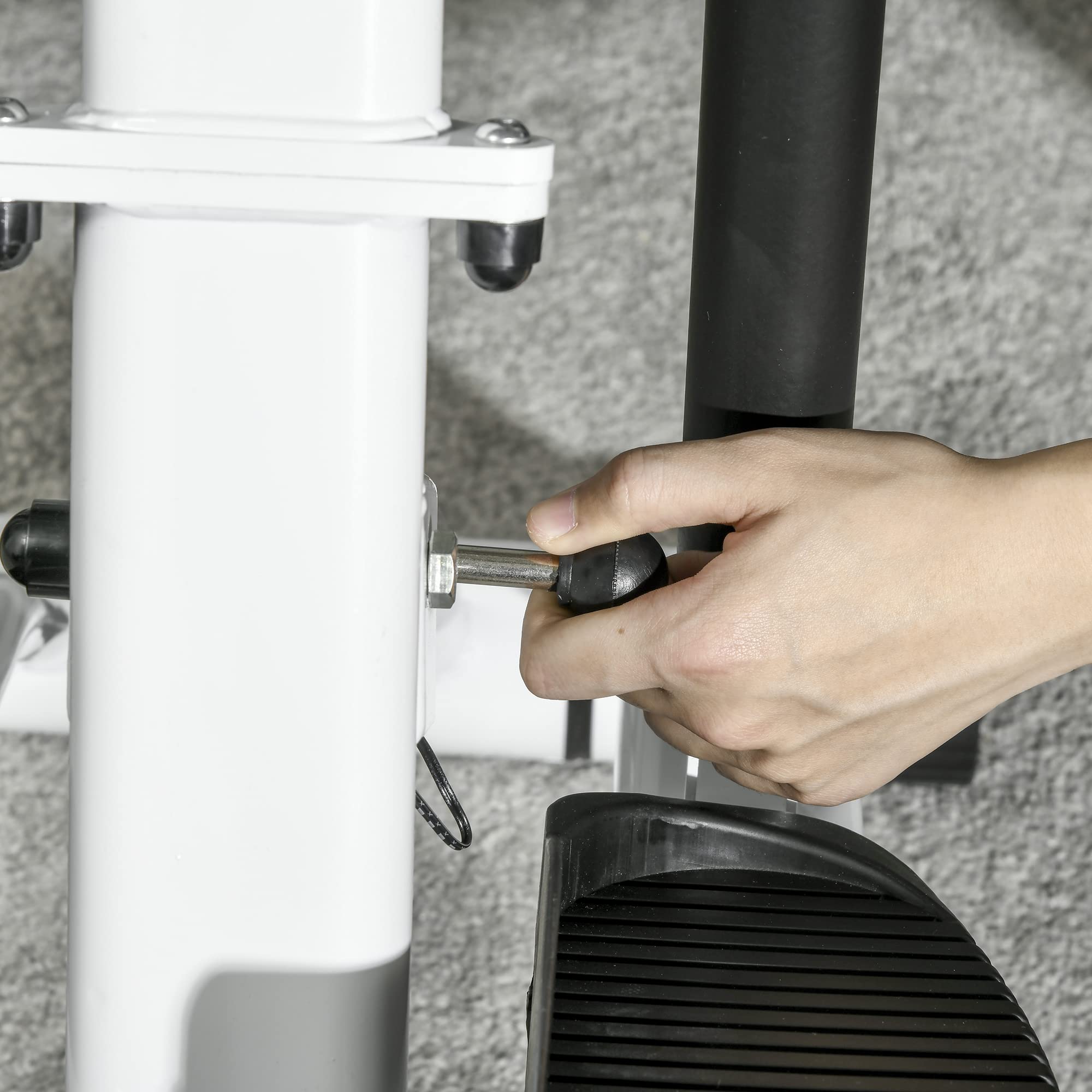 SPORTNOW Stepper avec Guidon, Stepper de Fitness Pliable 12 Niveaux de résistance réglables séparément, écran LCD, Porte-Bouteille, 2 Roues, Marche d'escalier pédales antidérapantes, Blanc et Noir