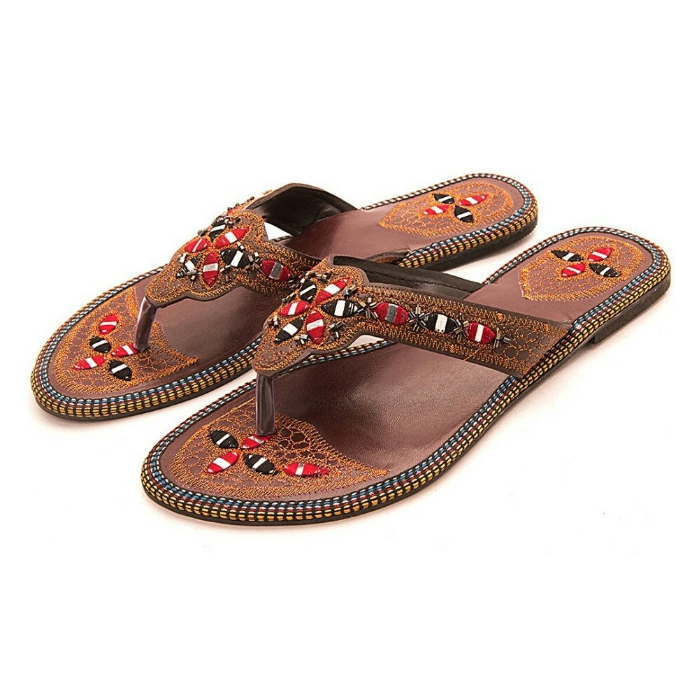Footrendz Womens Tan Coloured Synthetic Embroided Flats (B01A0SQ91A) Amazon Price History, Amazon Price Tracker
