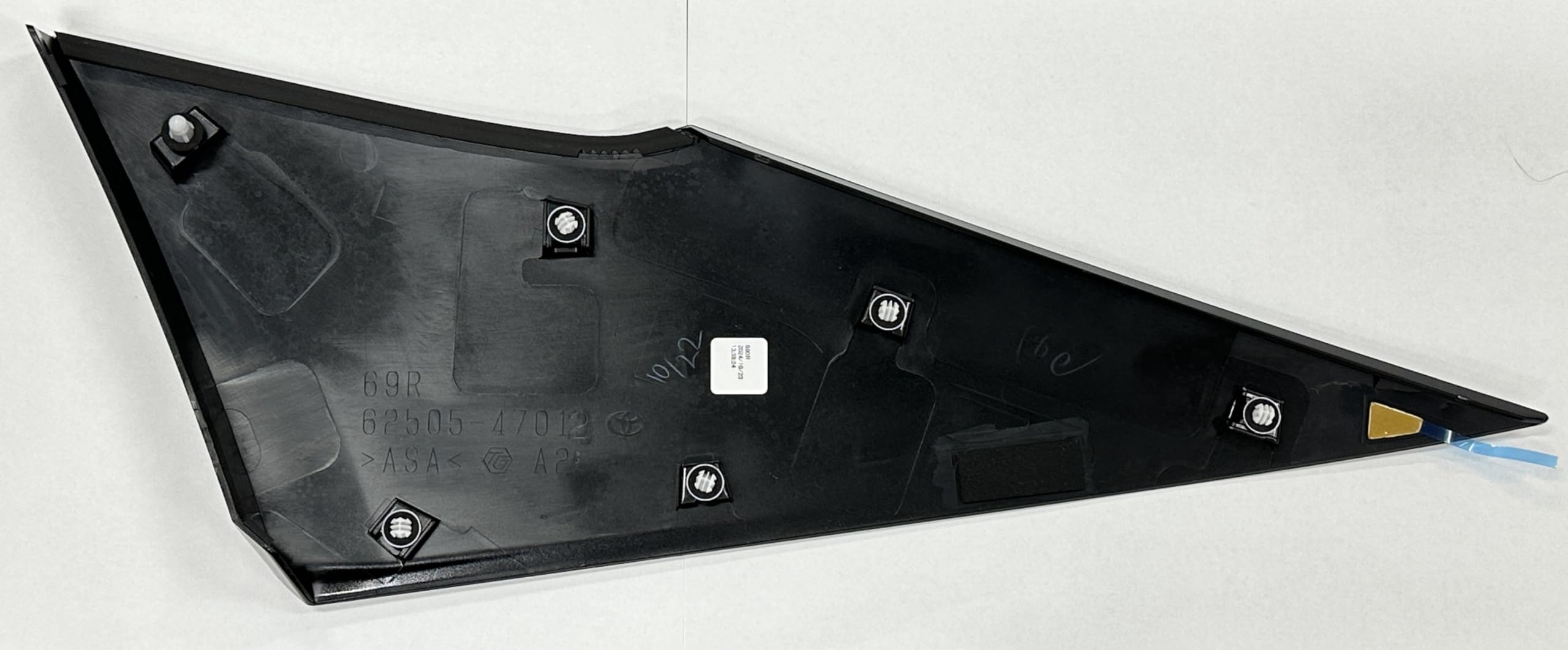 みたす♡様 確認用 トヨタ TOYOTA (トヨタ) 純正部品 クォータピラー カバーSUB