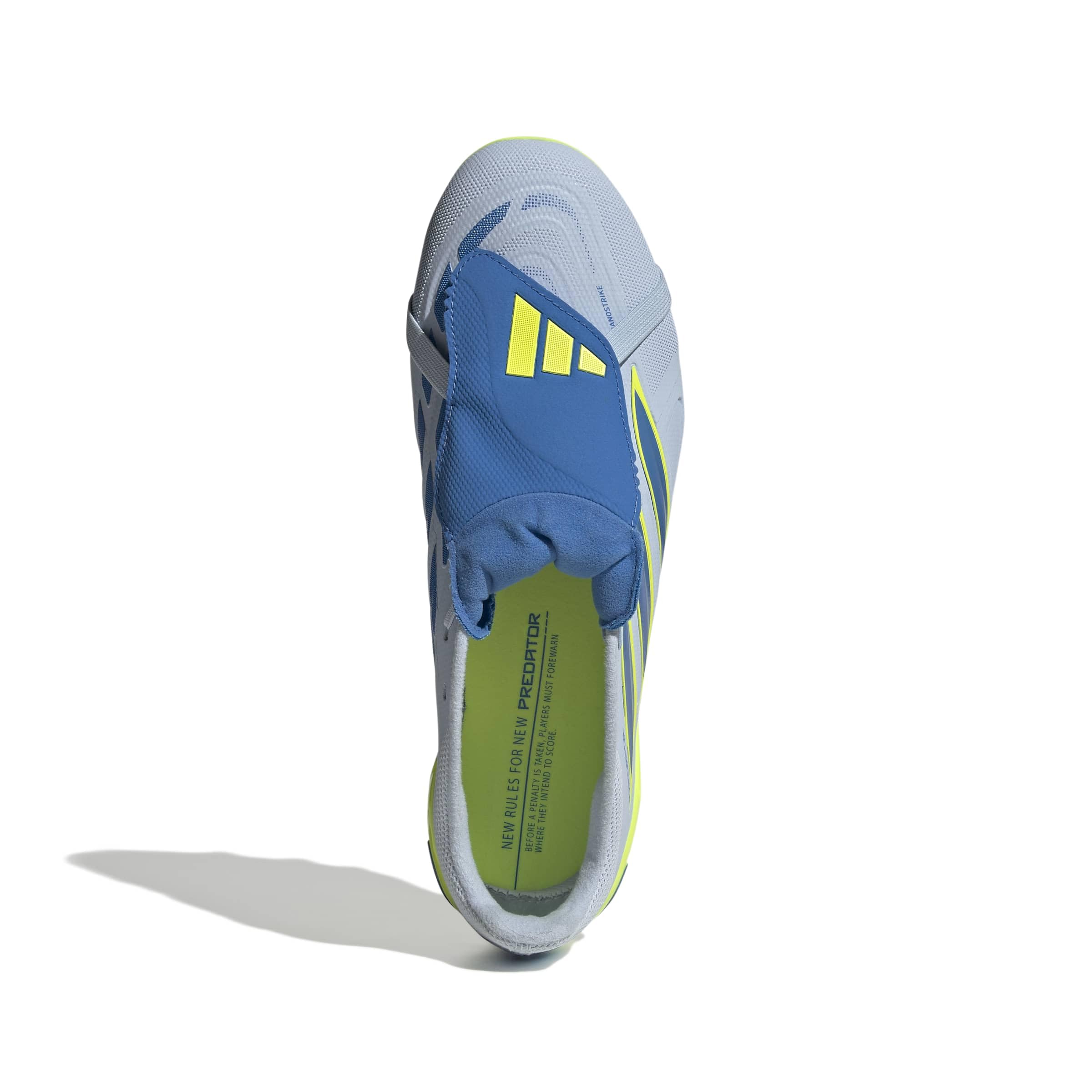 adidas Unisex Predator League Fußballschuhe mit umklappbarer Zunge für Kunstrasen.