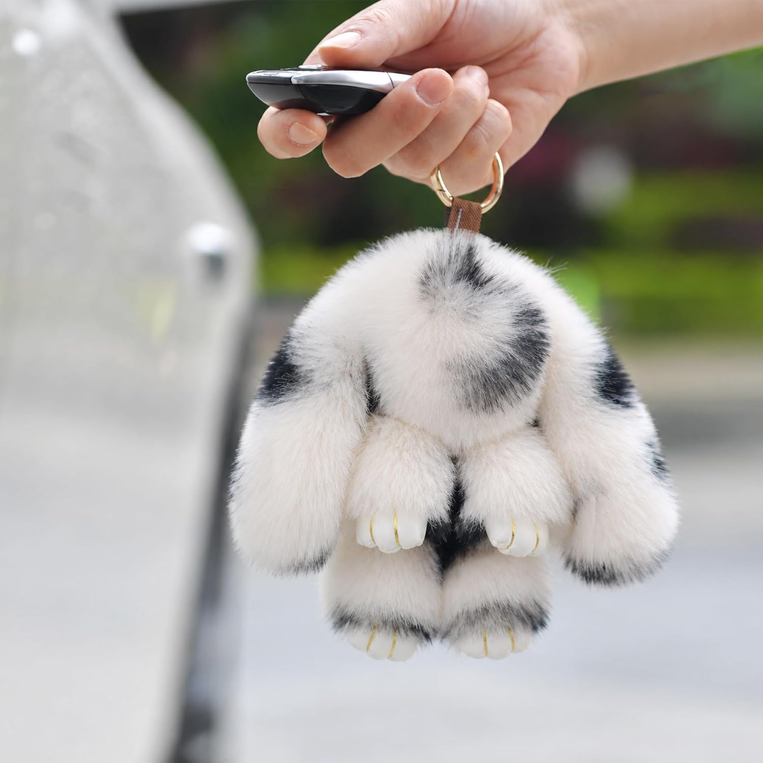 Plush Keychain Bunny Cute Rabbit Keychains Stuffed Animal Key Chain Strawberry Kering Bag Handbag Charms 2PCS