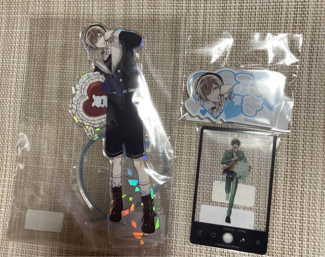 Amazon.co.jp: 鈴木さん 春夏秋冬系男子 冬貴 ヤマダ アクリルスタンド  