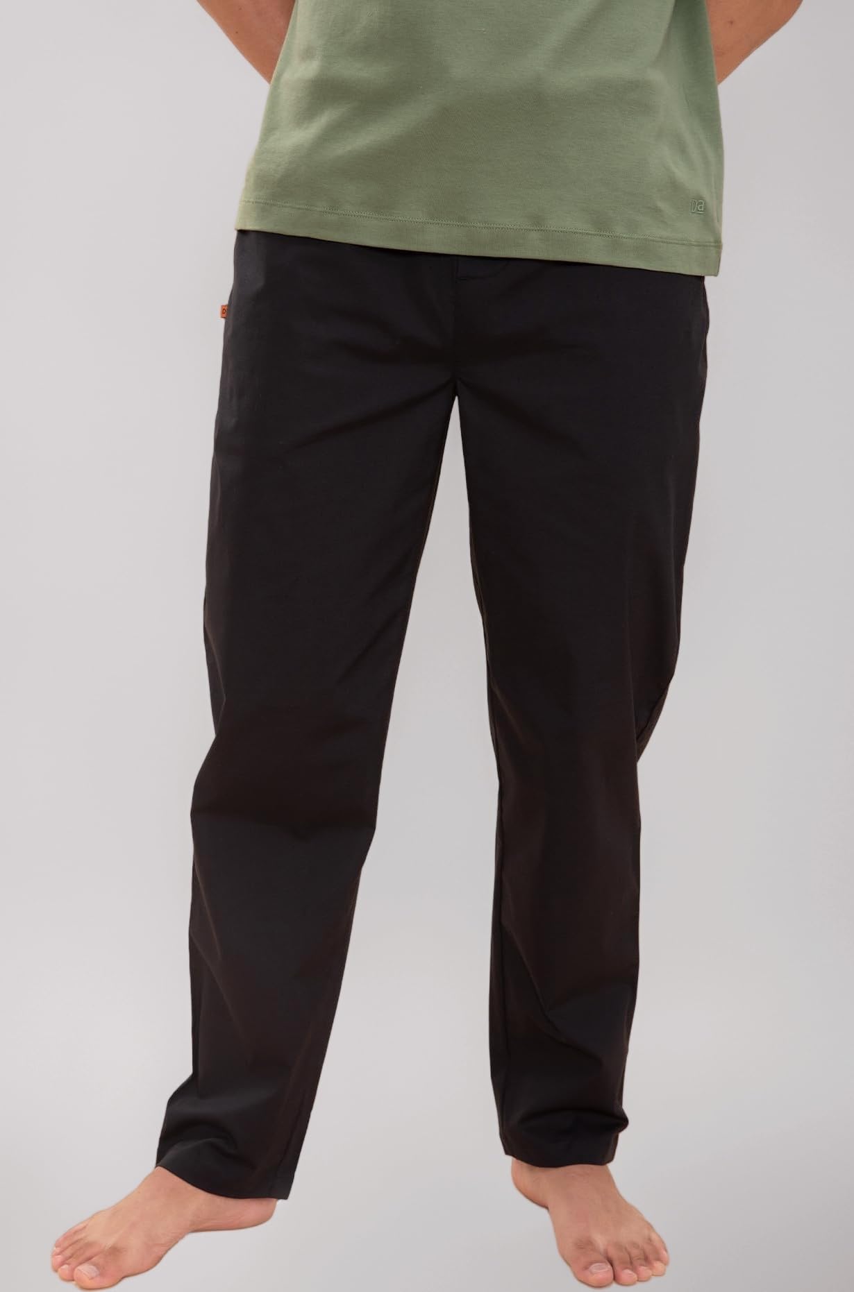 Regular Fit Cotton Blend Woven Casual Style Pyjama Dual Pockets Breathable Microfibre Waistband Anti-Bacterial Stretchable Soft Comfortable Pyjama For Men