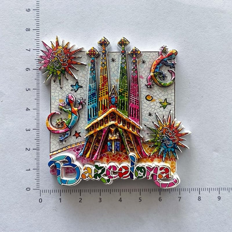 Imán decorativo 3D Sagrada Familia Barcelona 3.5" miniatura 3
