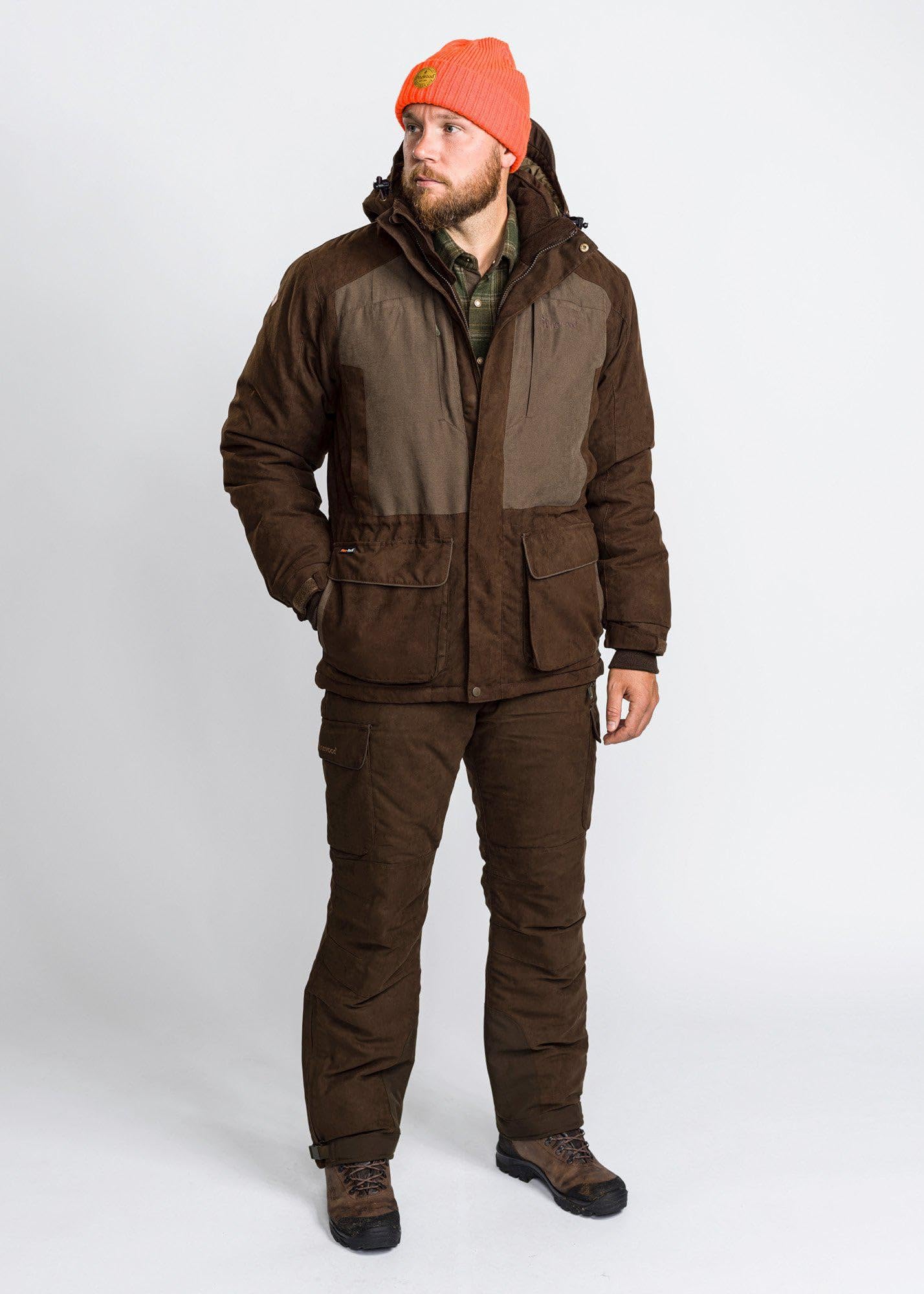 Pinewood Herren Abisko Småland 2.0 Jagd Jacke - Jagdjacke Herren - wind- und wasserdicht - bequeme Passform mit abnehmbarer Kapuze und anderen praktischen Details