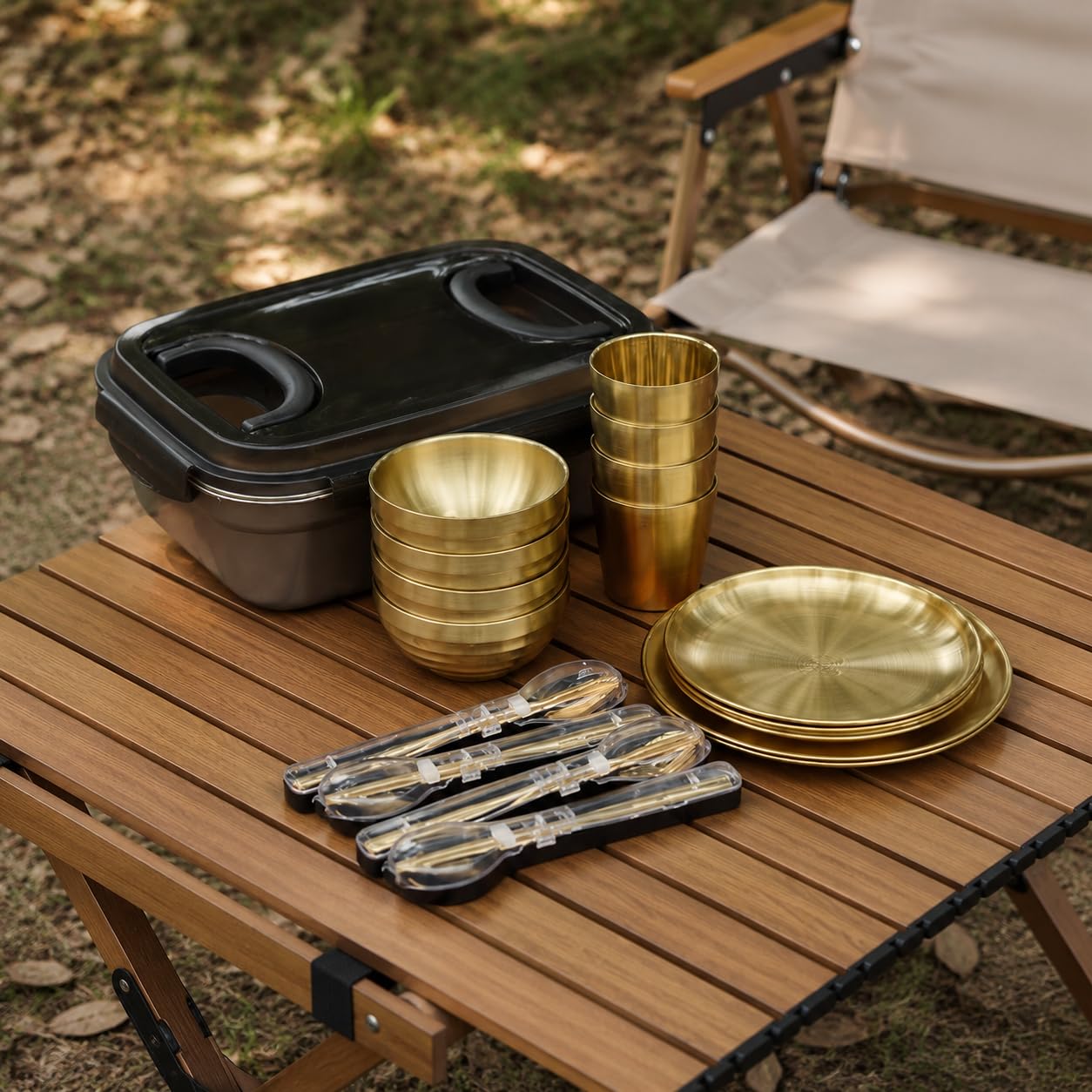 Robustes Camping Geschirr Set, faltbares tragbares Gold-Essgeschirr aus 304, Nesting Campinggeschirr mit Tasche für, 4 Personen