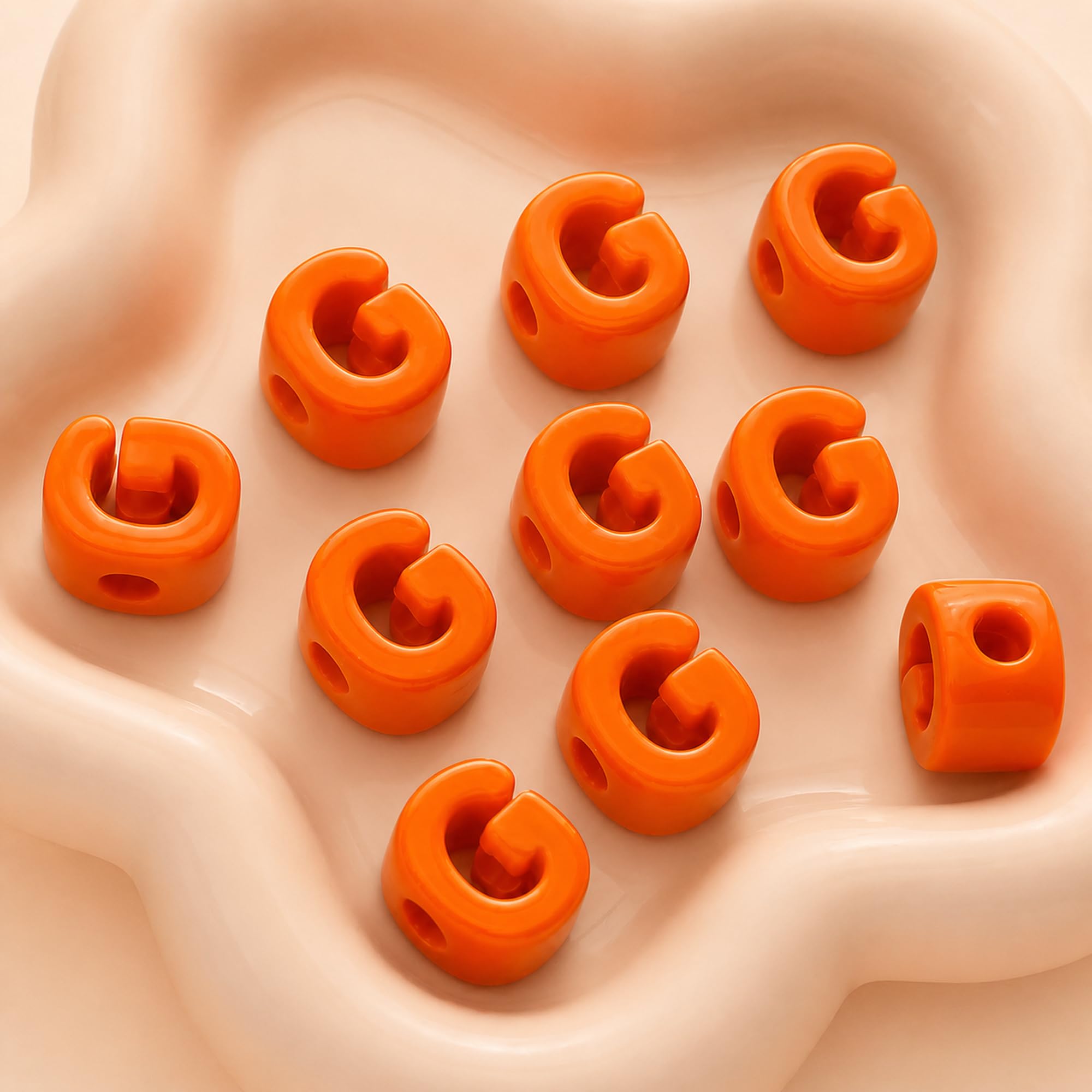 Letter Beads, 10pcs Alphabet Beads, Large Acrylic Letter Beads with 6mm Holes for Bracelet Making, Jewellery, Keyrings and Craft Projects (Orange, Letter G)