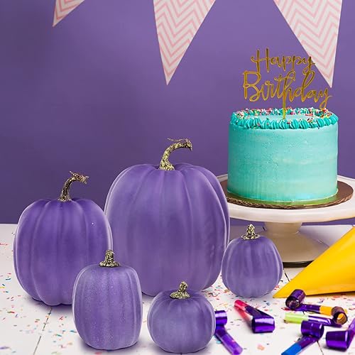 Miniatura 6 de Winlyn 7 calabazas artificiales moradas de varios tamaños, calabazas decorativas de Halloween, calabazas de espuma para regalos, Halloween, Acción