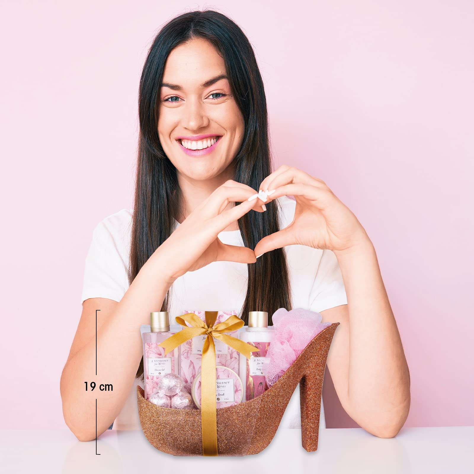 accentra - Set Regalo Mujer Un momento para ti Fragancia Jazmín - Set de belleza de lujo con gel de ducha, sales de baño, loción corporal y mucho más. - Para mujeres con bomba de cerámica de purpurina
