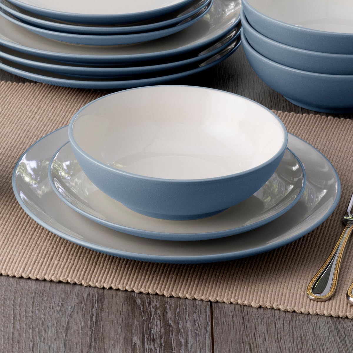 Noritake Colorwave Ice 4-Piece Coupe Place Setting, Service for 1