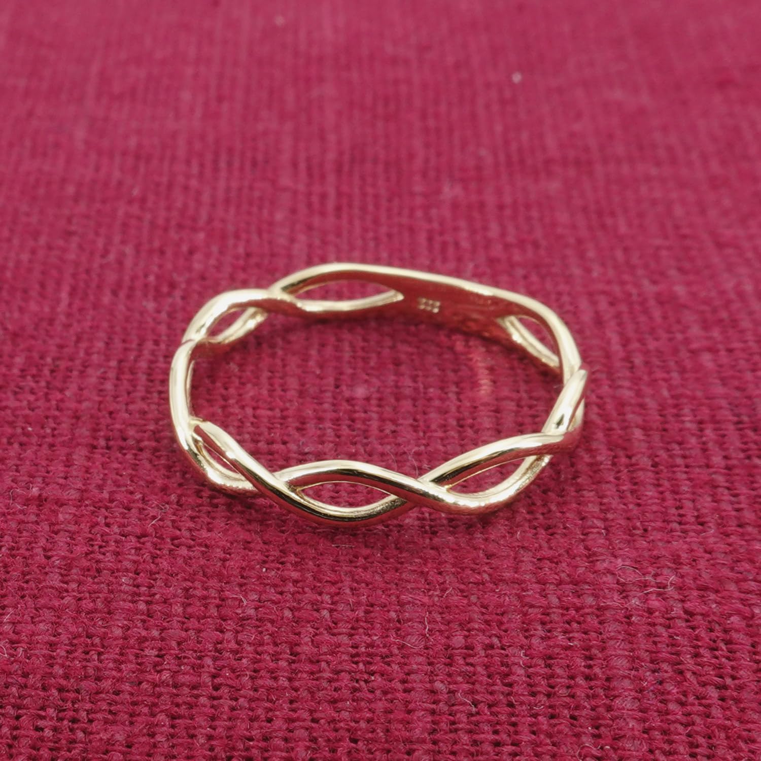 trendor Damenring Gold 333/8K 68410 | modischer Ring für Frauen, edle Geschenkidee und elegantes Accessoire,