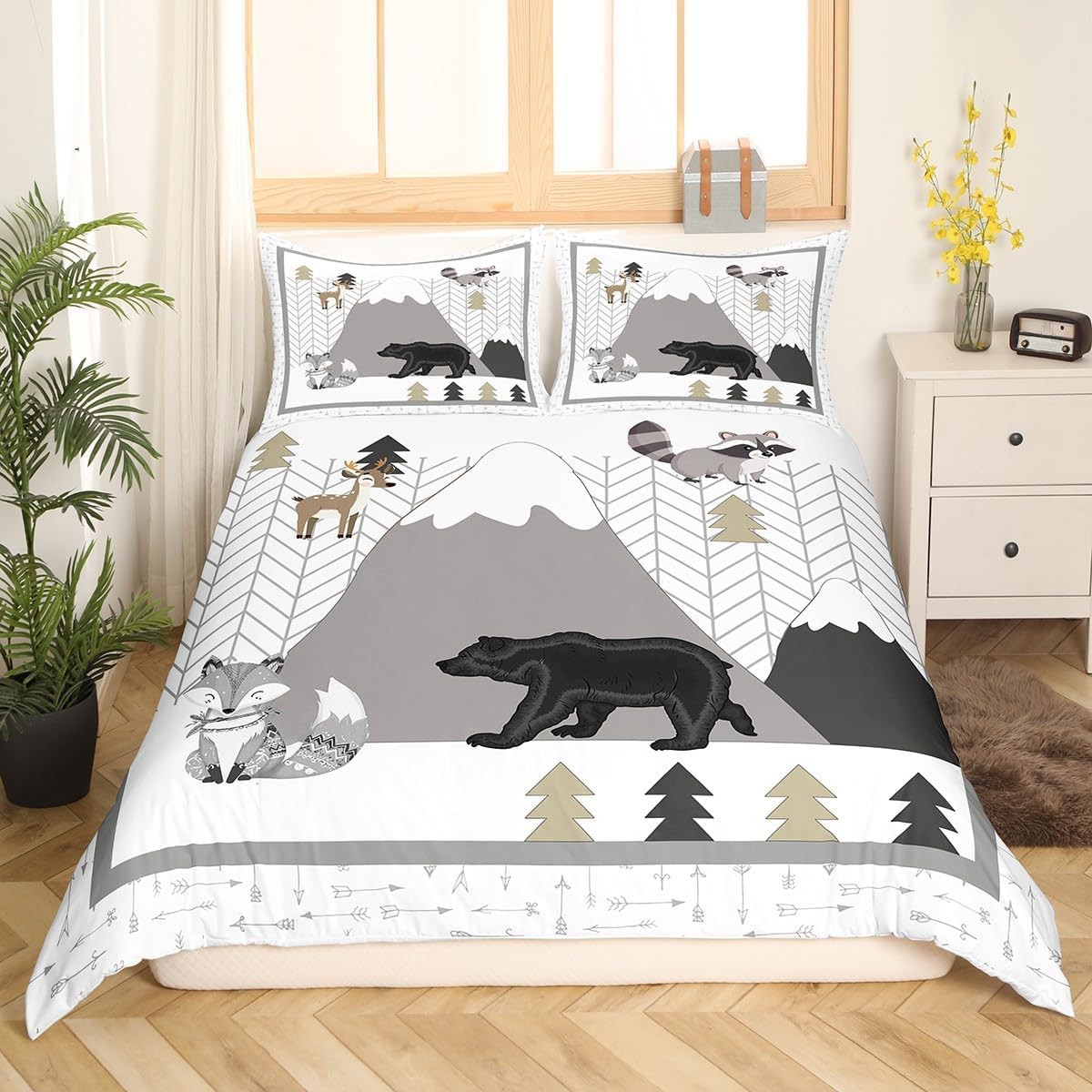 feelingyou Cute Animals Double Size Cartoon Fox Bear Bedding Set for Kids Girls Women Adults Mountains and Trees Duvet Cover Set Kids Cartoon Quilted Cover Set Bedroom Collection 3Pcs