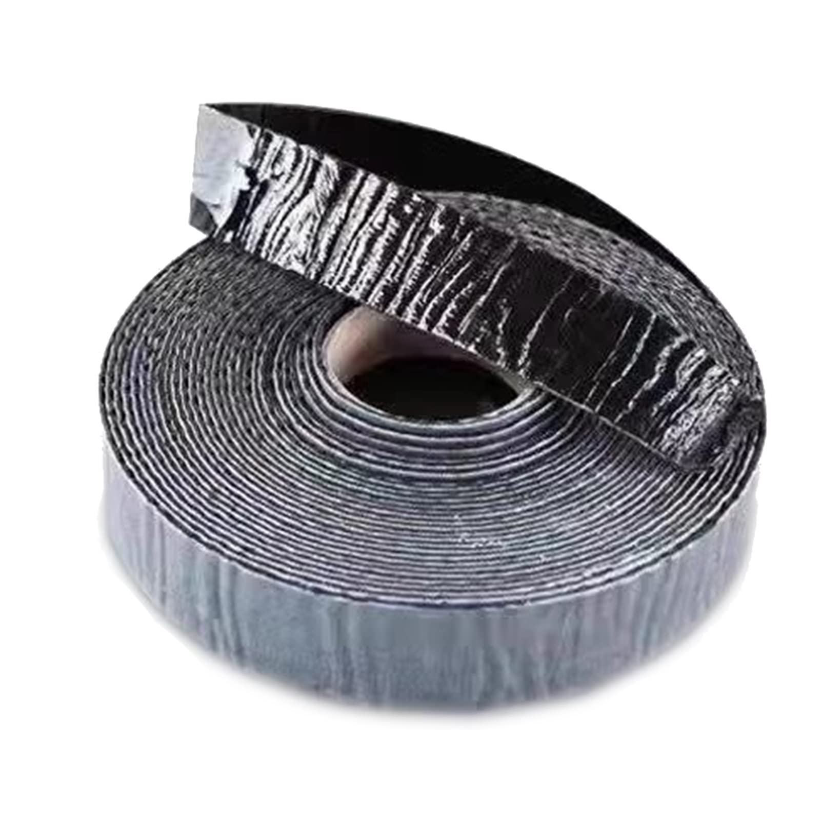 Mastic pour asphalte pour rénover l'allée de jardin et le garage