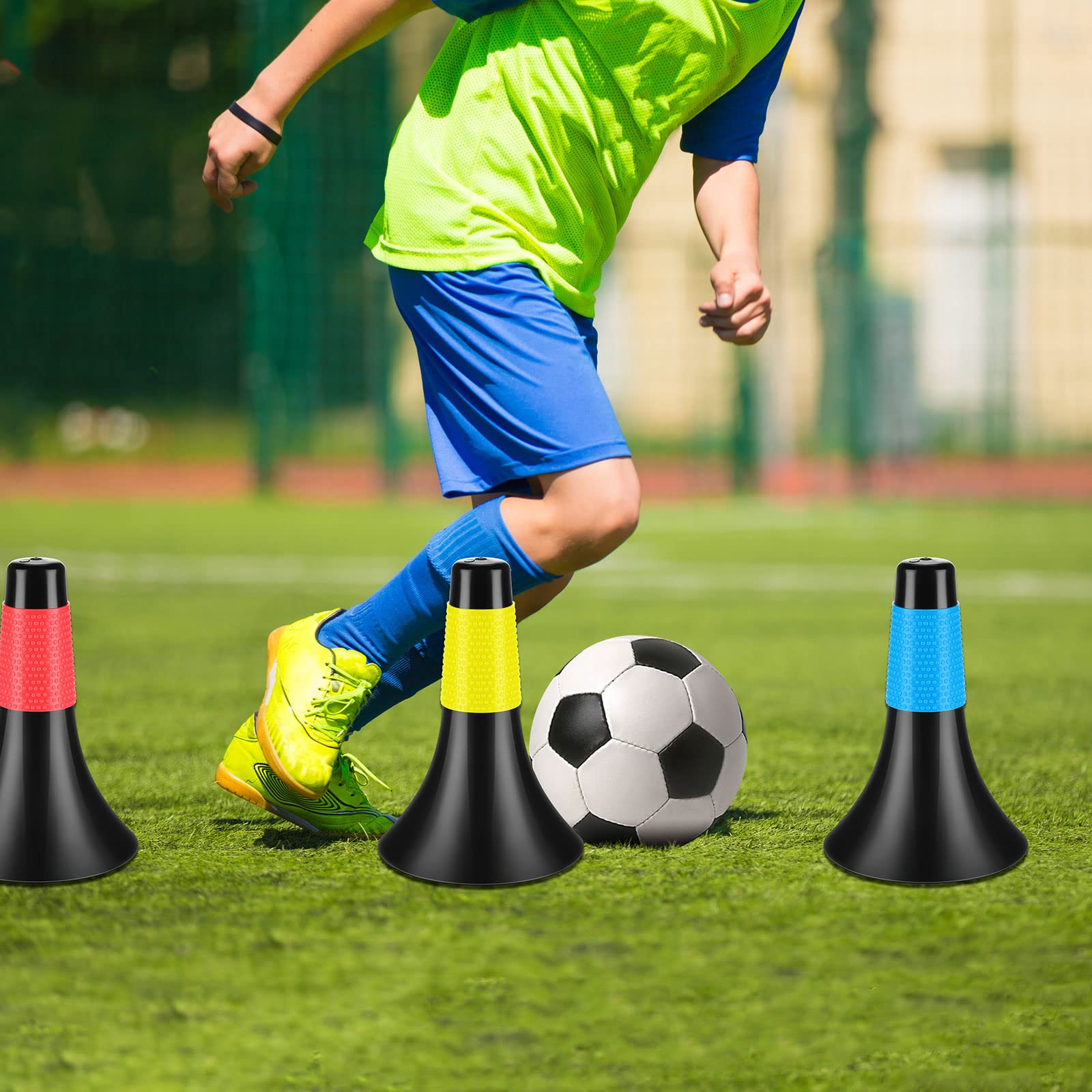 Confezione da 12 coni di marcatura flessibili per allenamento di agilità, 22,9 cm, con borsa per il trasporto, coni da allenamento per calcio, basket, allenamento, in plastica, per esercizi di agilità