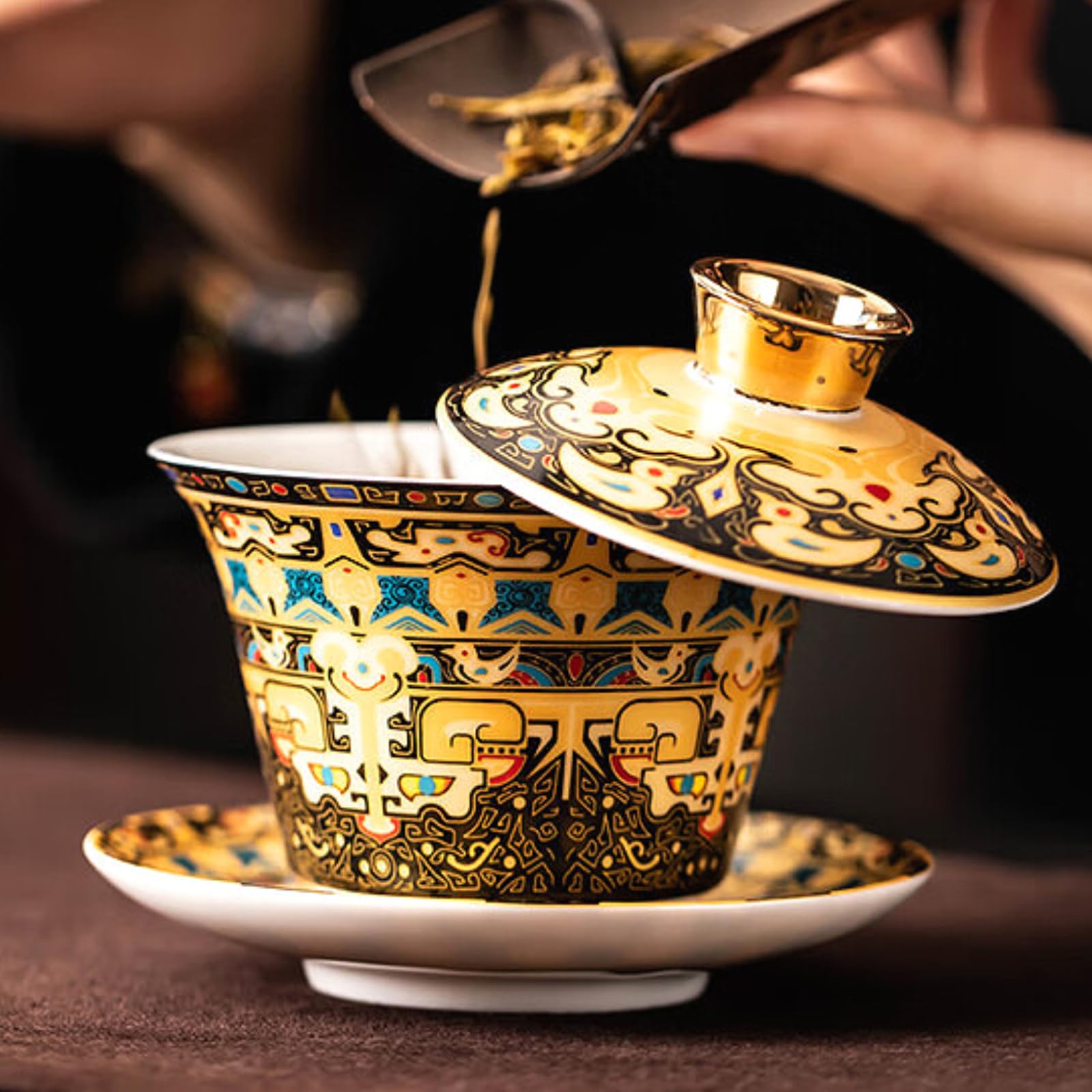 Gaiwan Jade Ceramics : préparez votre service à thé Kungfu au salon