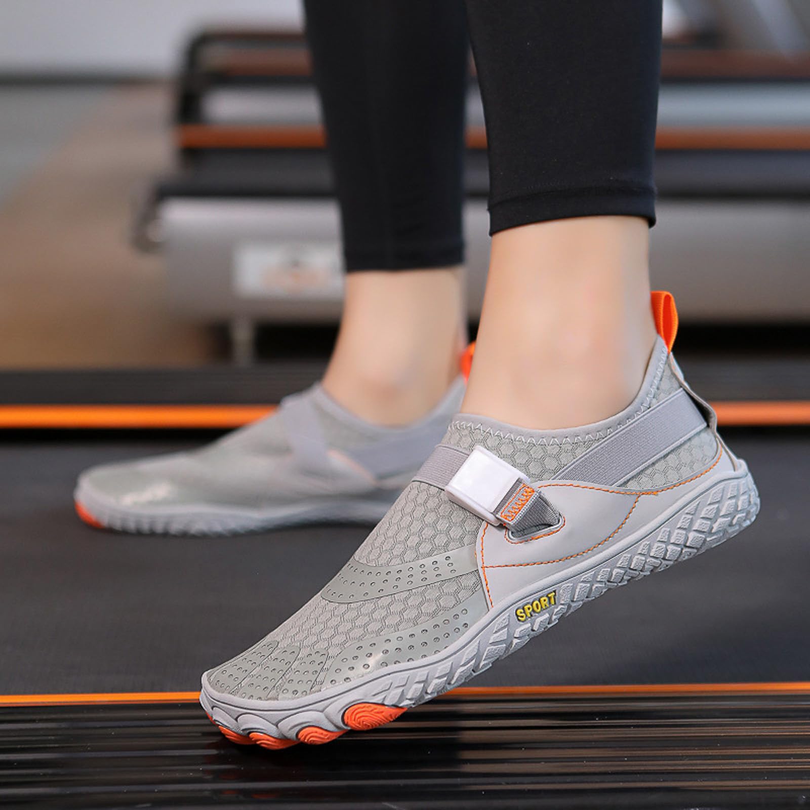 Générique Chaussures de Sport Aquatiques pour Homme - de Plein Air Antidérapantes pour Plage Natation Randonnée et Fitness avec Design Cinq Doigts