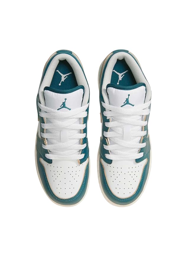 エアジョーダン 1LOW SE ジュニアシューズ サイズ24（US 6Y） NIKE公式】エア ジョーダン 1 LOW SE ジュニアシューズ