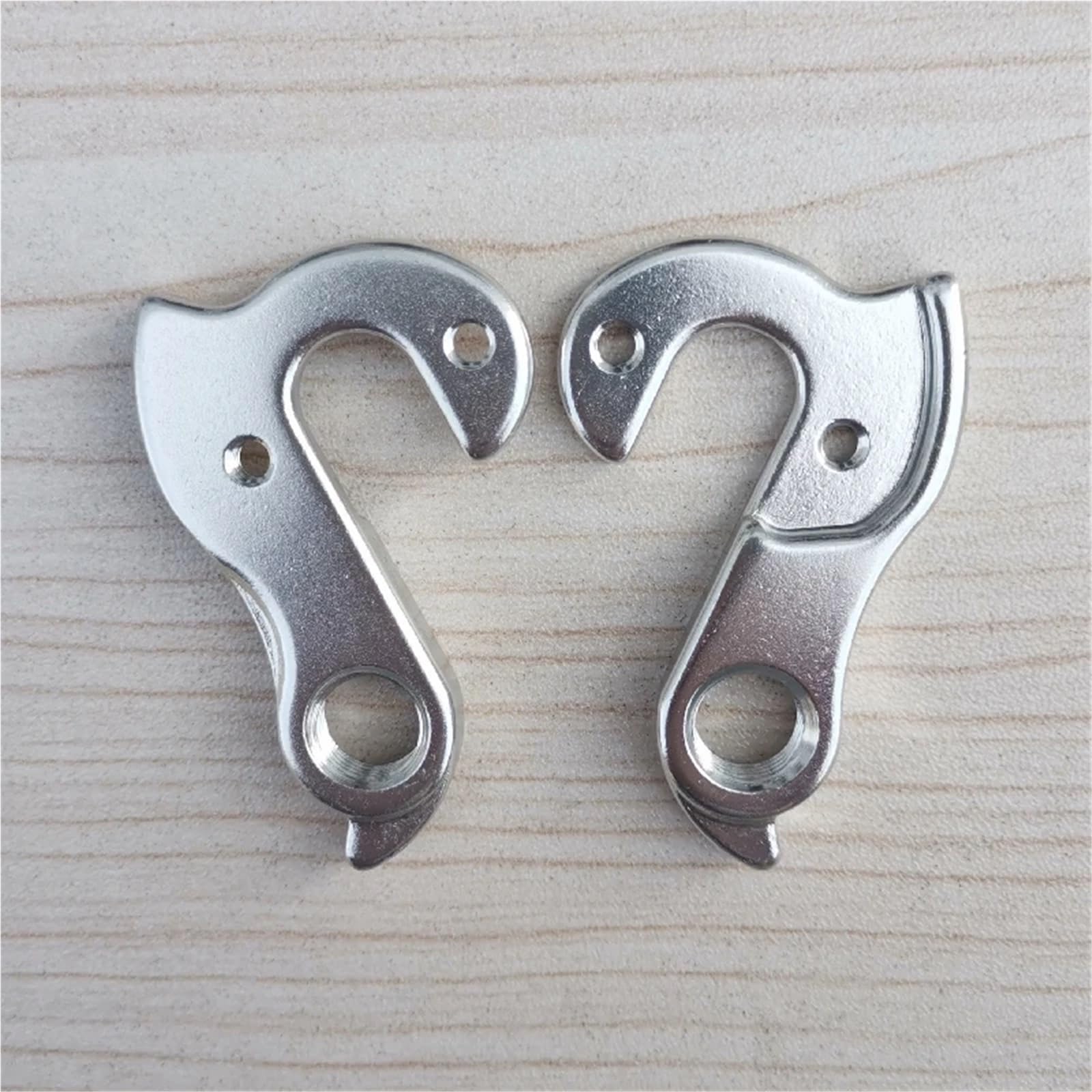 1 pièce de pièces de vélo, Pattes de dérailleur for K/i/n/e/s/i/s Br/o/d/i/e R/o/n/i/n R/e/v/e/l R/o/m/a/x C/o/m/p O/r/r/o T/e/r/r/a V/i/a, dérailleur, Cintre de Route, Cadre en Carbone Gravel