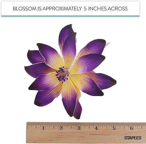 Miniatura 6 de Global Sugar Art Flores de pastel de azúcar de agua tranquila, color morado, 3 unidades por el chef Alan Tetreault