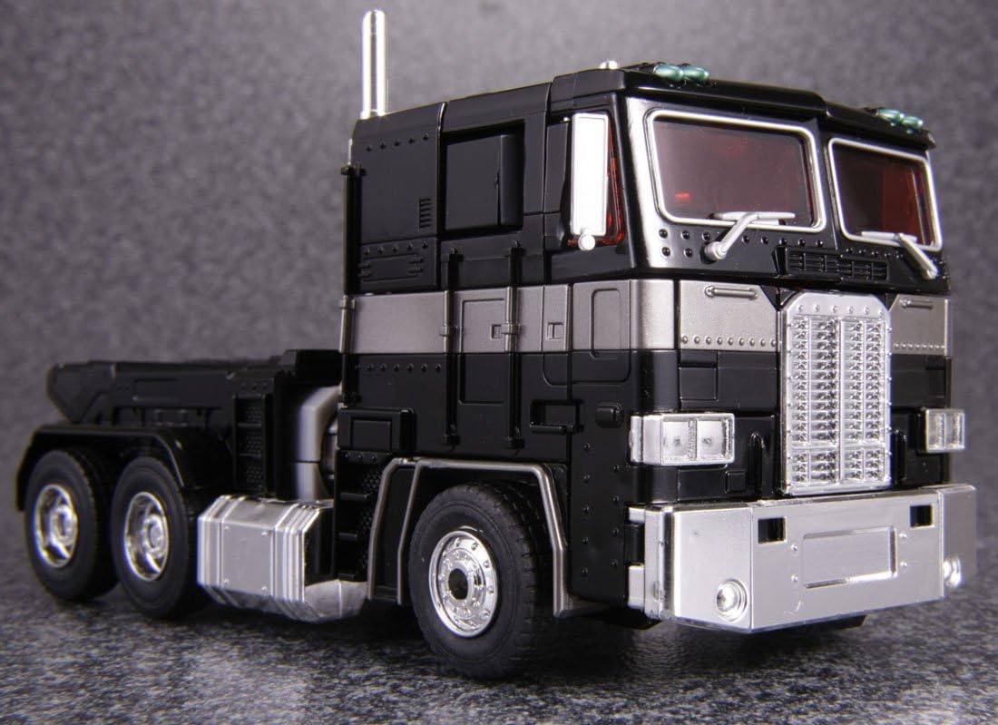 Takara Tomy Transformers - Master Piece MP10B Black Convoy