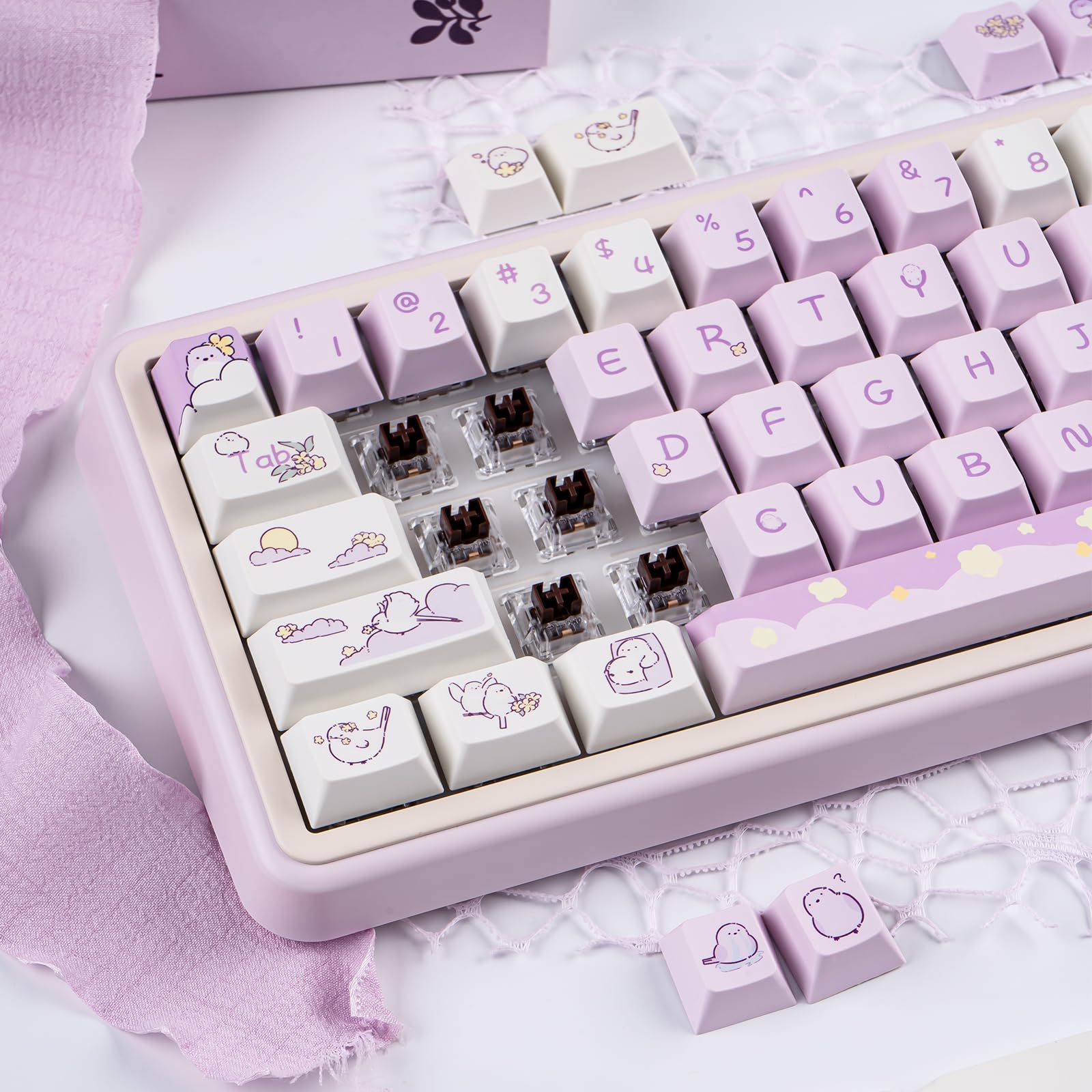 PBT-Tastenkappen Set, 95 Tasten – Lila Vogel Design, Cherry Profile | Für MX-Schalter