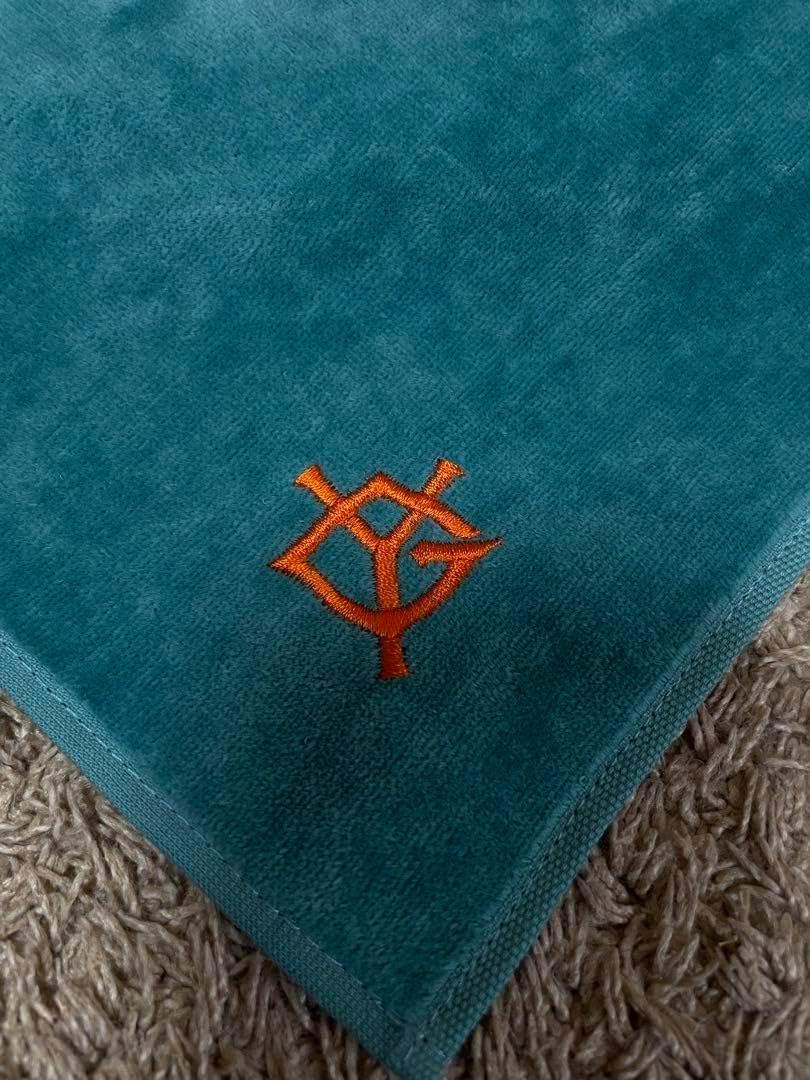 Hotman Giants Mini Towel