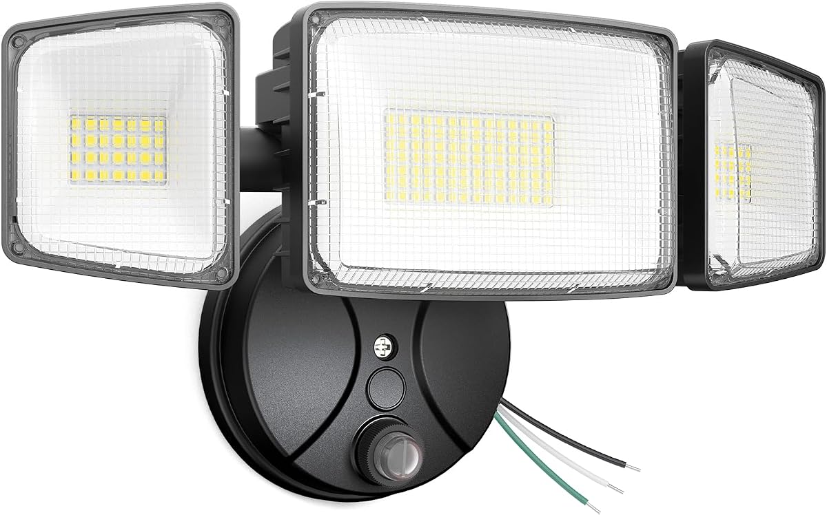 Onforu Iluminación exterior de 100 W desde el anochecer hasta el amanecer, luz LED para exteriores de 11000 lm desde el anochecer hasta el amanecer, luz de inundación súper brillante, lámpara negra de seguridad exterior impermeable IP66, fotocélula de 3 cabezales para garaje, patio