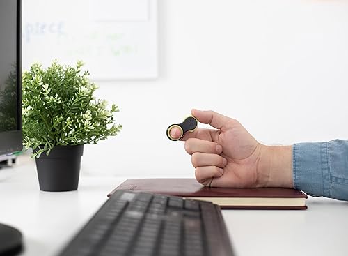 Vista 65 de Yogi Fidget Toy – Spinner sensorial silencioso para adultos y niños – Alivio del estrés para TDAH, ansiedad – Juguetes para adultos – Incluye 5