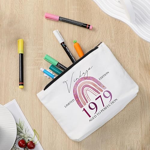 Miniatura 3 de Regalos de cumpleaños número 45 para mujeres, decoraciones de arcoíris bohemio para cumpleaños número 45, bolsa de cosméticos, ideas de regalo de