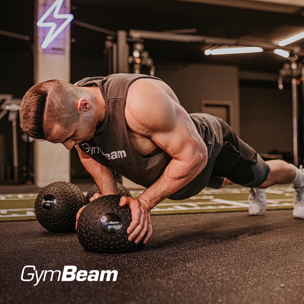 GymBeam Slam Ball - Medizinball Gewichtsball für Kraft- und Cardiotraining, ideal für Home Workouts, Robustes PVC mit griffiger Oberfläche, in 4 kg, 6 kg, 8 kg und 12 kg Varianten