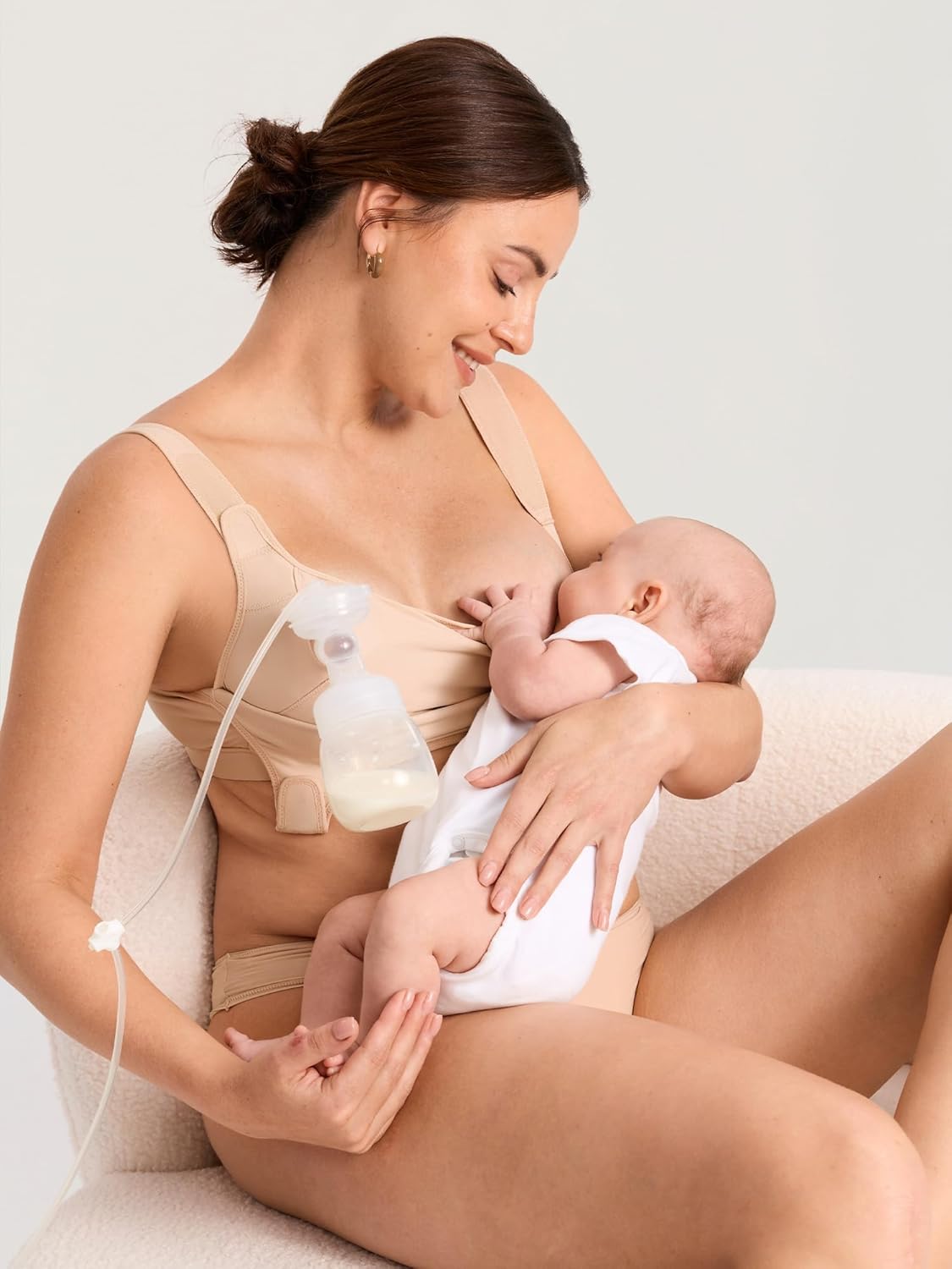 MOMANDA Hands Free Pumping Bra for Breastfeeding Wireless Sports Pumping and Nursing Bra in One with Wide Velcro Straps - Image 2